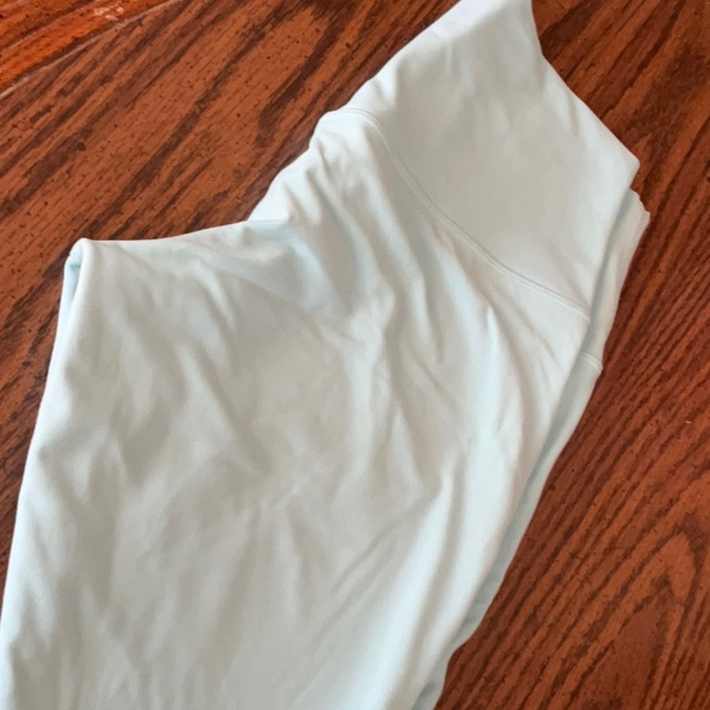 Lululemon leggings size 10